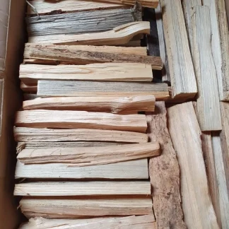 Bernhards Anfeuerholz Anzündholz Brennholz 16,50 kg | 50 kg – Kaminofen