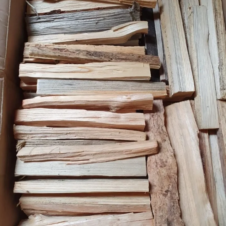 Bernhards Anfeuerholz Anzündholz Brennholz 16,50 kg | 50 kg – Kaminofen