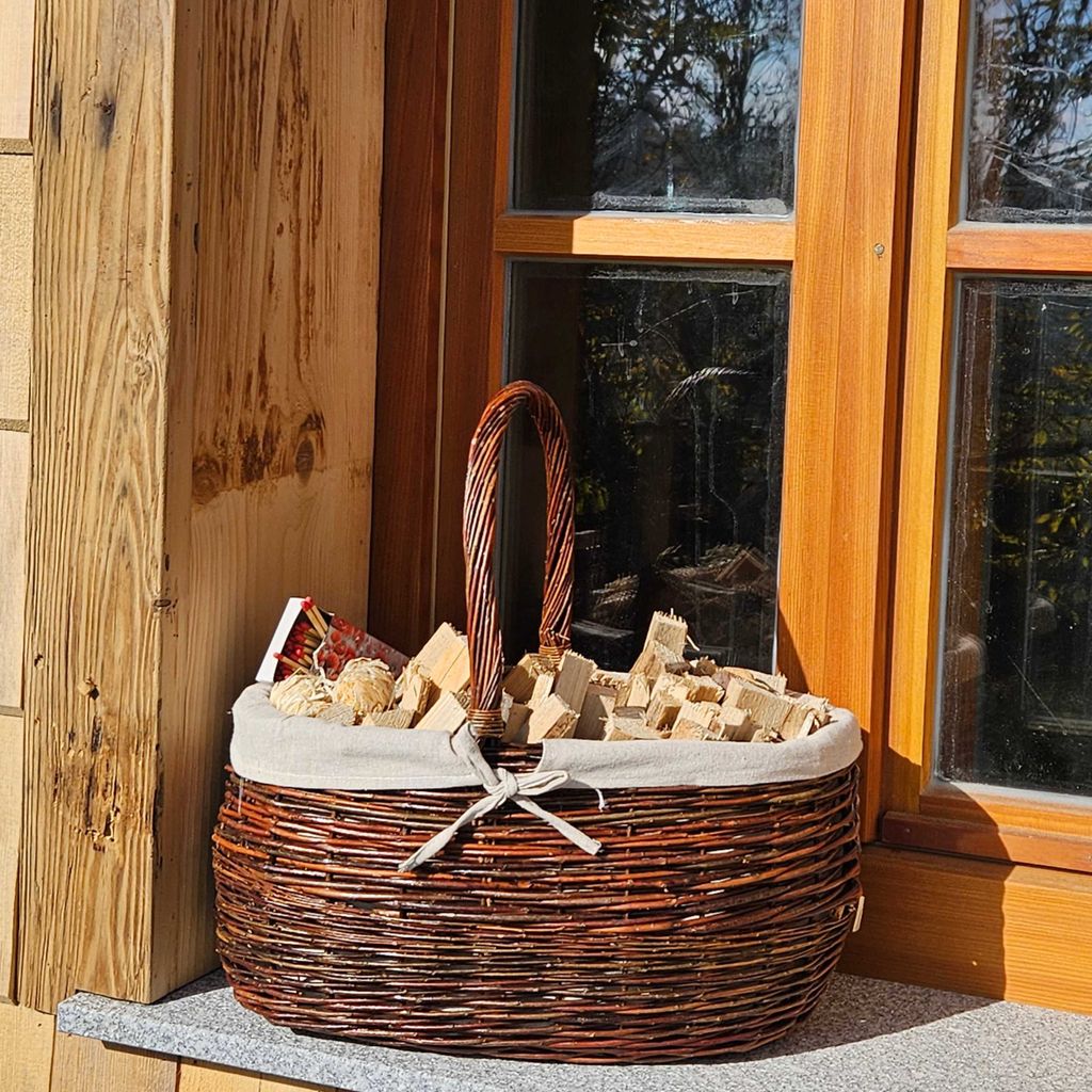 Hochwertiges Anzündholz – 8 kg Kammergetrocknetes Anfeuerholz für Kamin und Grill – Ansicht 3