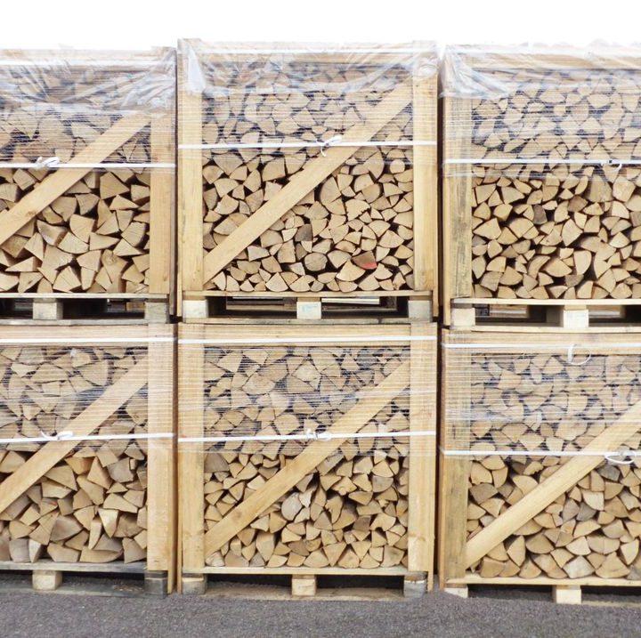 Premium Kaminholz aus getrockneter Eiche – 1 RM, 30-32 cm, ca. 476 kg, ofenfertig – Ansicht 1