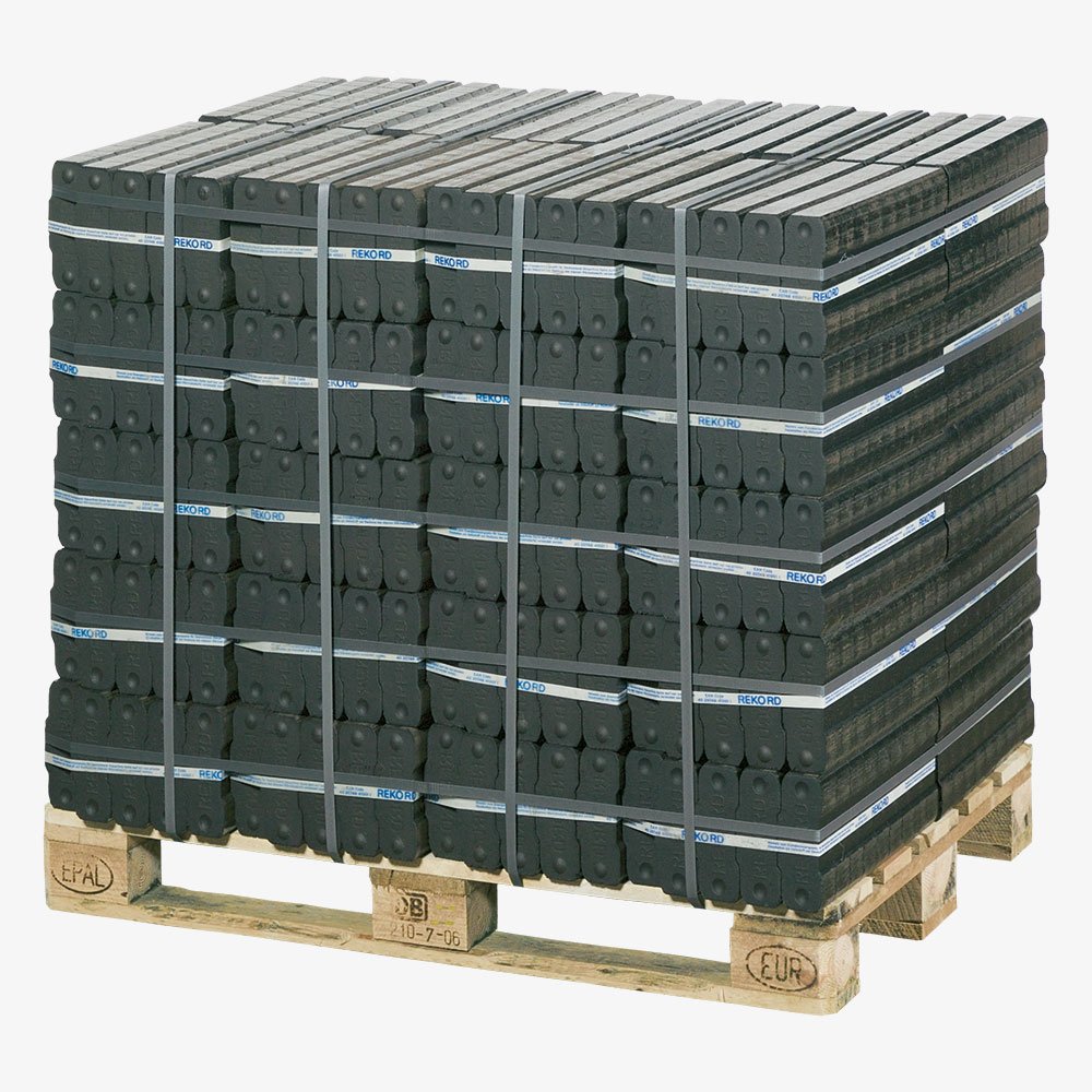 REKORD 25 kg Braunkohlebriketts als PAL (40 x 25 kg) | 25 kg – Kaminofen